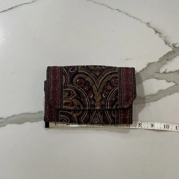 Vera Bradley Wallet - Picture 5 of 6